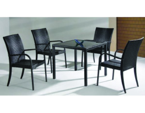 BC 625A outdoor chair & BT 625A outdoor table