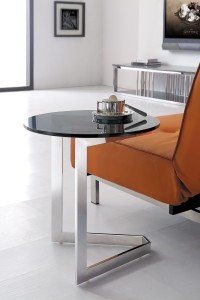 KM-1001 side table
